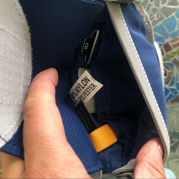 COPY - Nathan Speed 2 Waistpack with Two 10-Ounce… - Picture 2 of 7